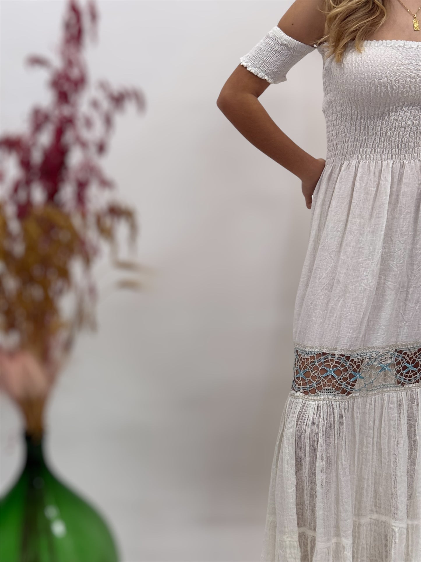 LINEN DRESS WITH LACE INSERTS MADE IN ITALY POSITANO BEACH FASHION