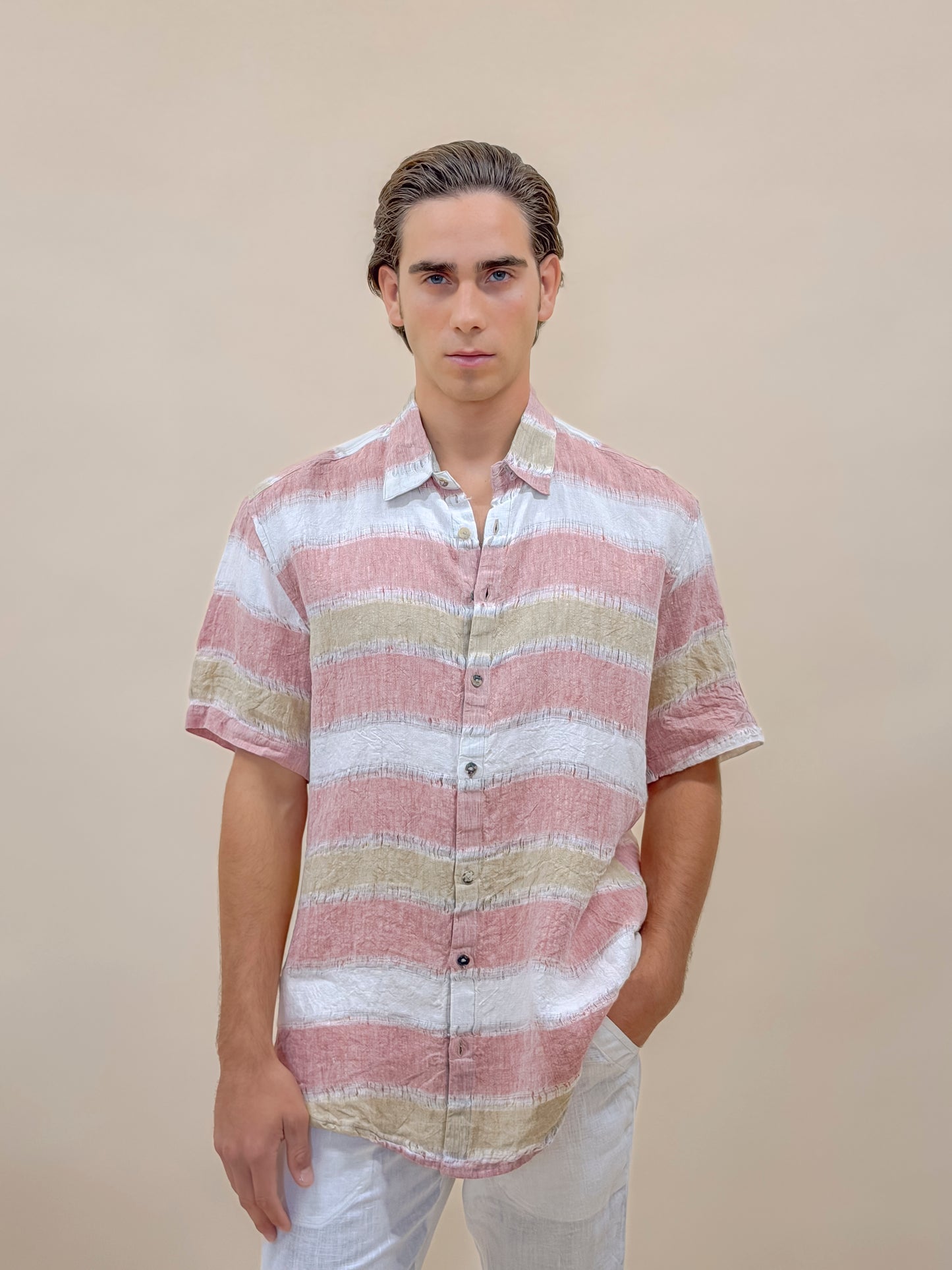 CAMICIA MEZZA MANICA IN LINO GREZZO EFFETTO STRAMATO