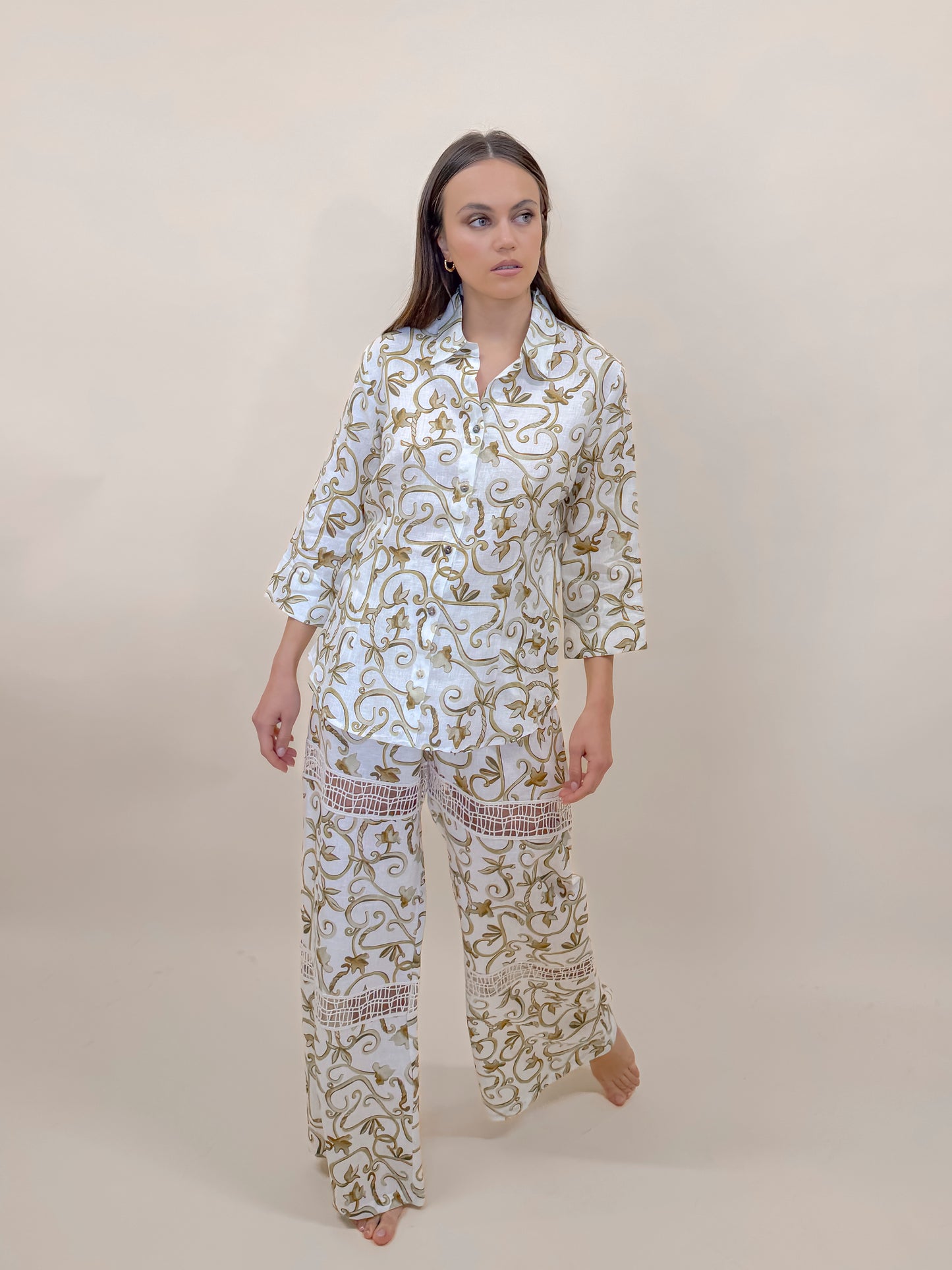 SET PANTALONE  E CAMICIA KAROL STAMPA RINGHIERA ORO, LINO MODA MARE POSITANO MADE IN ITALY