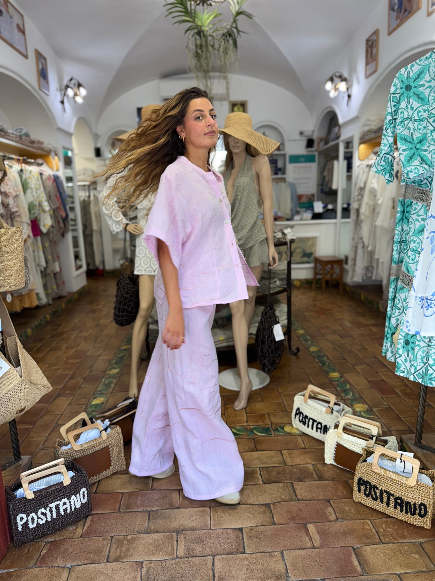 COMPLETO IN LINO RICAMATO MODA MARE POSITANO MADE IN ITALY