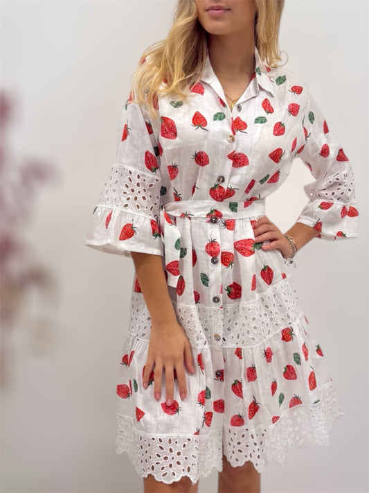 DRESS IN LINEN WITH LITTLE STRAWBERRIES PRINTED